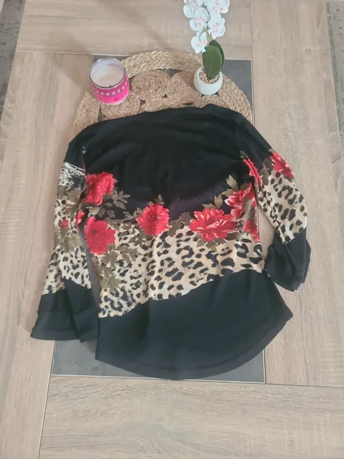 Tshirt manche 3 quart taille M - photo numéro 2