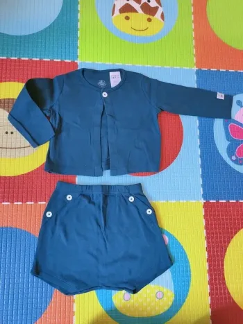 Ensemble Petit bateau 12 mois