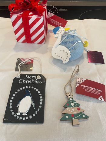Lot de 4 décorations de Noël