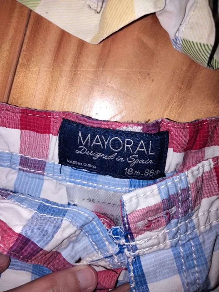 Lot de short 18m - photo numéro 3