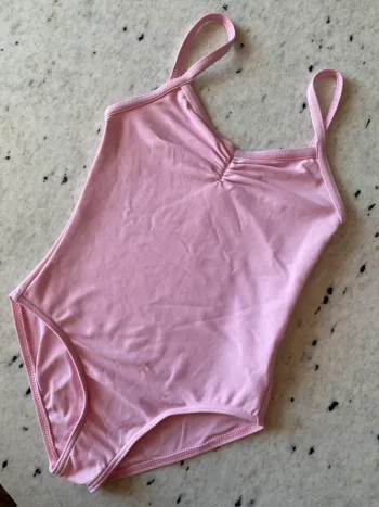 Justaucorps rose Attitude 6/8ans
