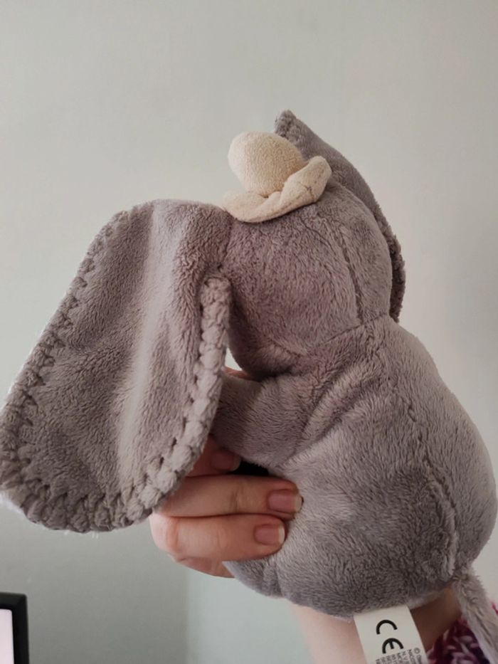Peluche Dumbo grise Disney - photo numéro 8