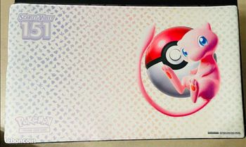 Tapis de Jeu Officiel Pokémon 151 – Édition Mew 🟣✨