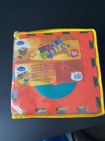 Mon tapis puzzle 10 pièces