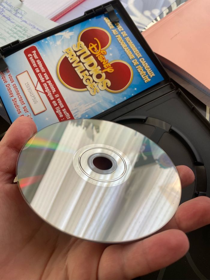 Dvd pirate des Caraïbes 3 jusqu’au bout du monde - photo numéro 4