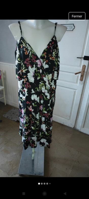 Très belle robe femme f52