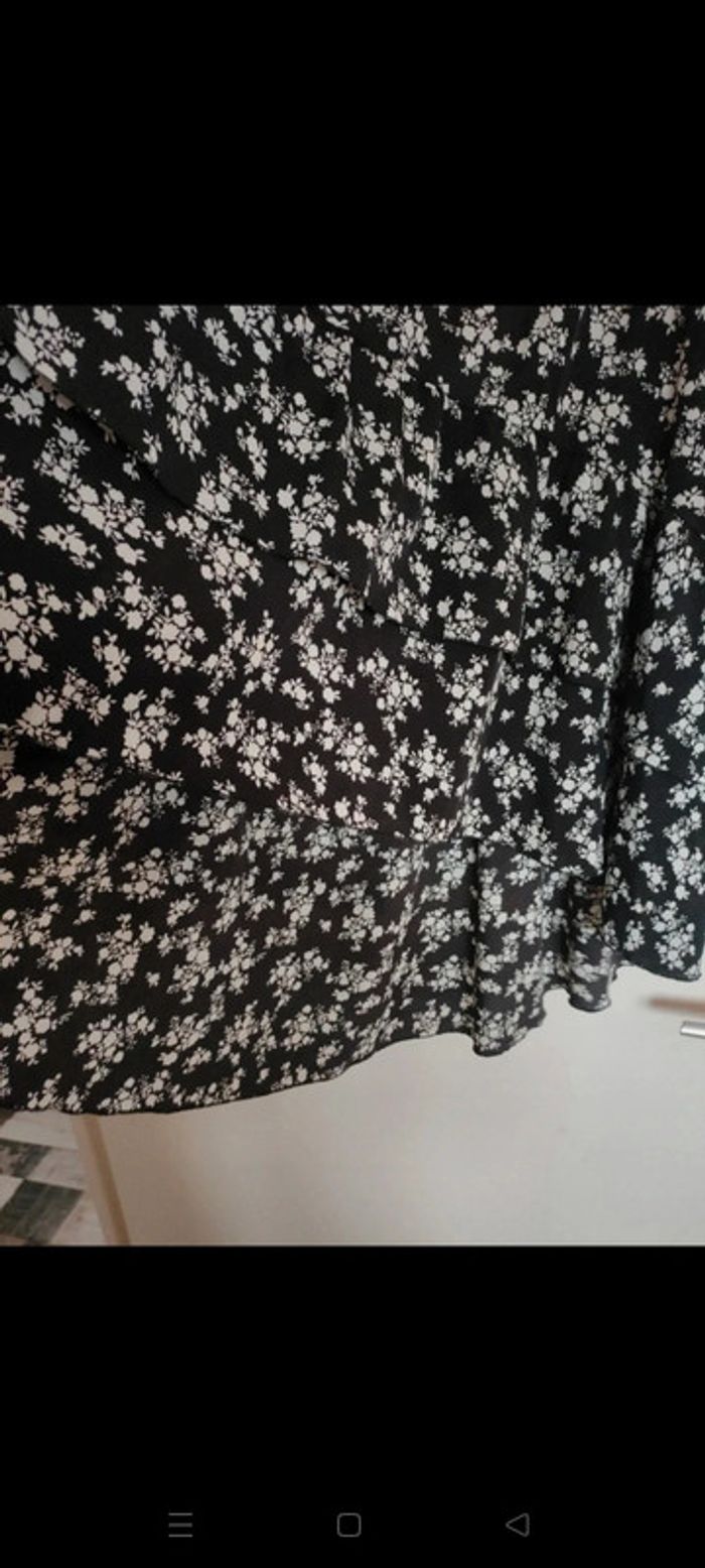 Jupe asymétrique taille XS - photo numéro 2