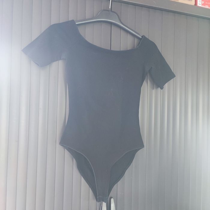 Body Bershka noir taille XS 34