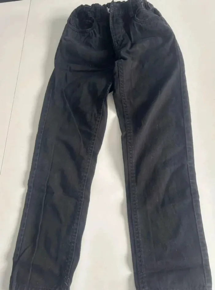 Jeans noir  taille 9 ans  la  halle