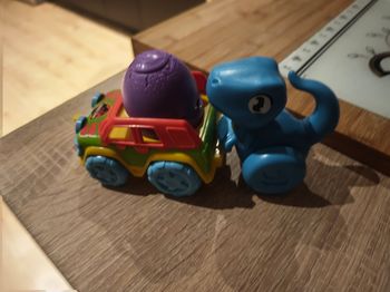 Voiture raptors  aventure Jurassic park