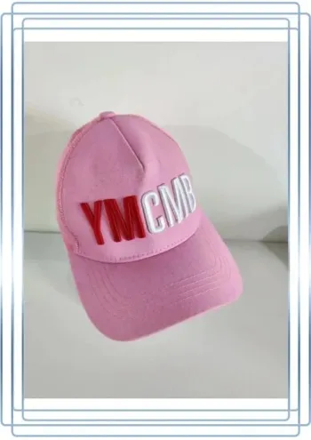 Casquette rose Ymcmb, très bon état