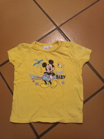 Tee-shirt Mickey jaune 12 mois
