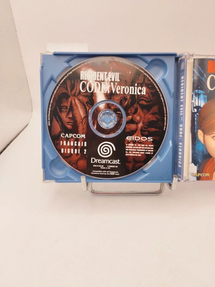 Résident evil code Veronica - Dreamcast - photo numéro 5
