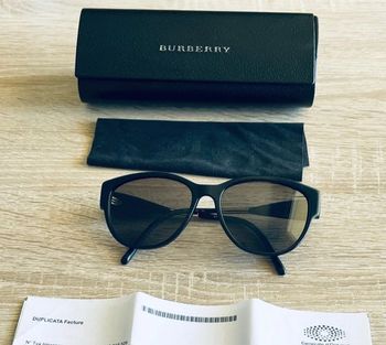 Lunettes de soleil Burberry