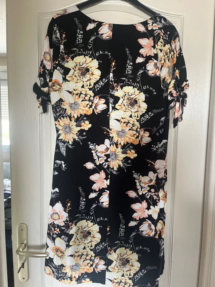 Robe courte Bodyflirt taille 40/42 - photo numéro 4