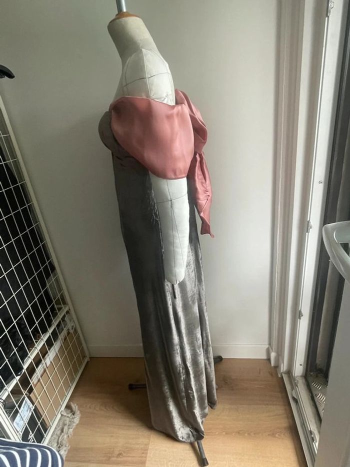 Robe bustier en velours de soie sur mesure - photo numéro 4