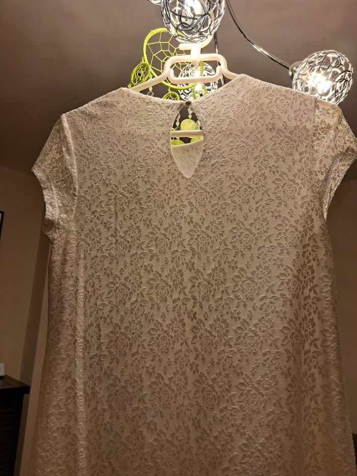 Robe blanche en dentelle - photo numéro 2