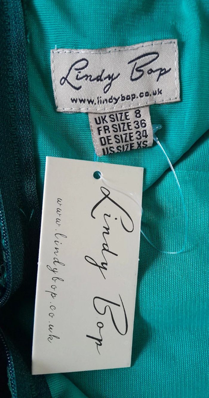 Robe Lindy Bop en dentelle - photo numéro 10