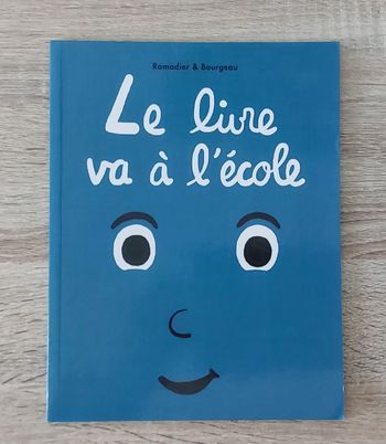  Le livre va à l'école - loulou et compagnie 