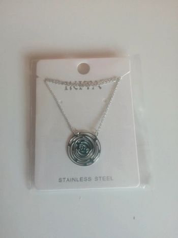 🌸Chaîne argentée pampille texturée "Ikita" 🌸