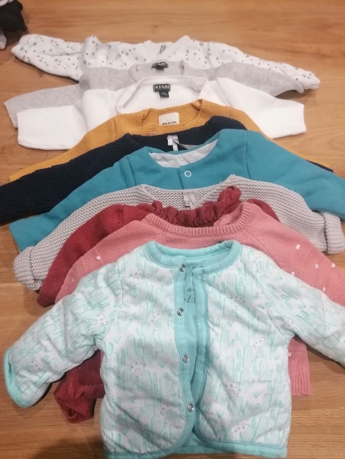 Lots 62 articles taille 1 mois fille - photo numéro 5