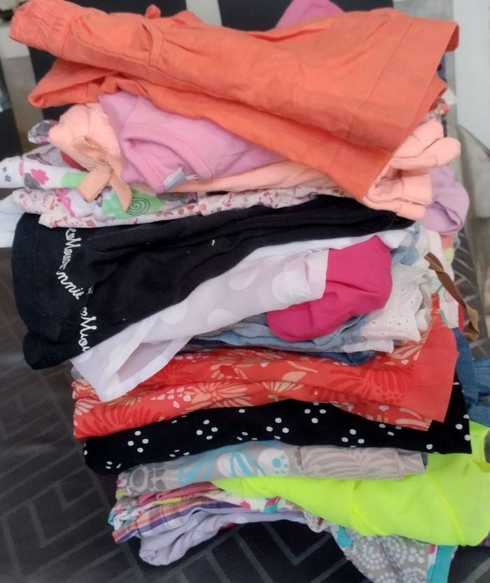 Lot de Vêtements fille 18 mois - photo numéro 2