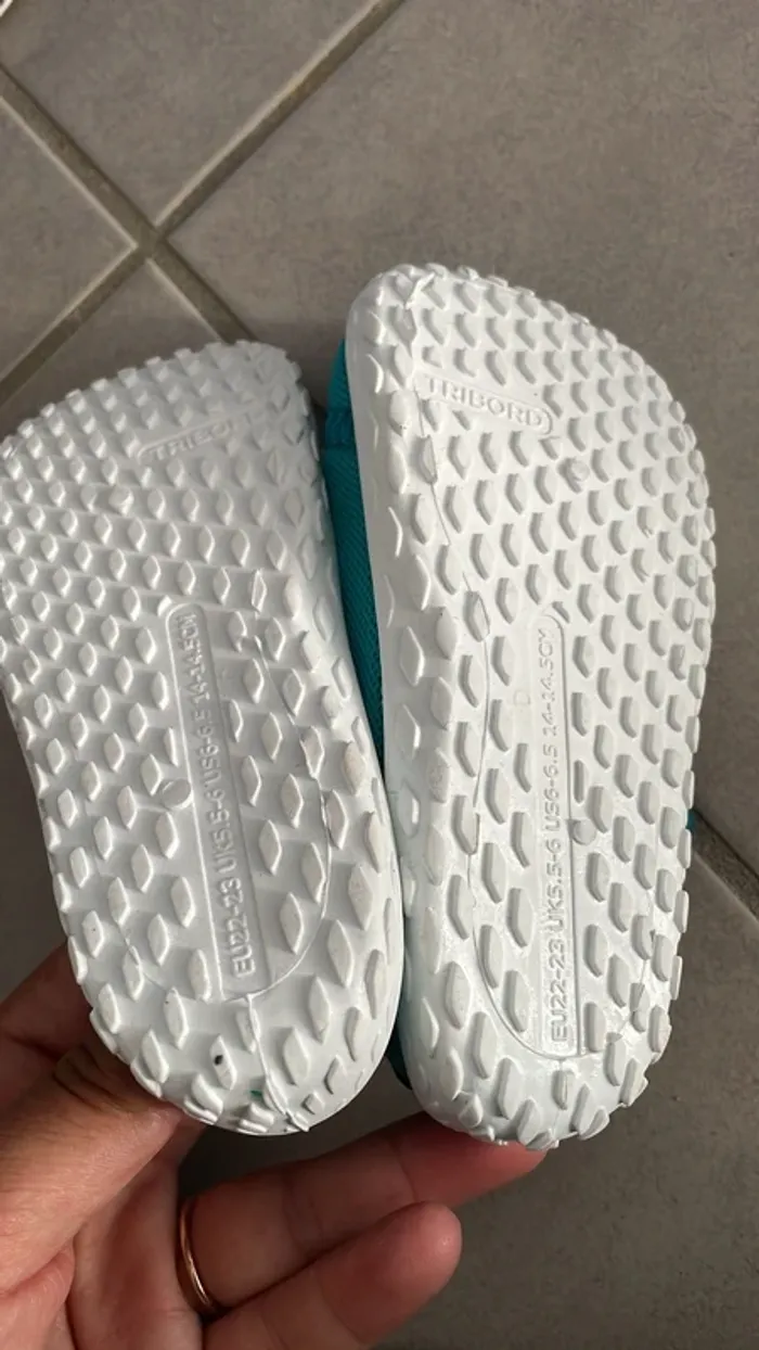 chaussures d’eau bébé tribord – comme neuves – taille 22/23 (EU) - photo numéro 4