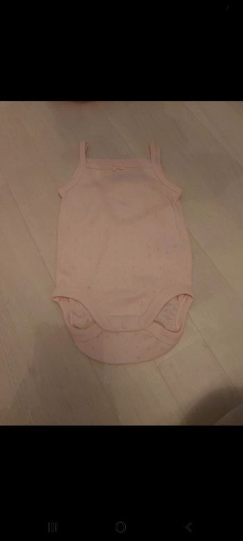 Body sans manche 1/2mois
