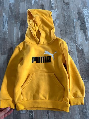Pull à capuche Puma T3/4 ans