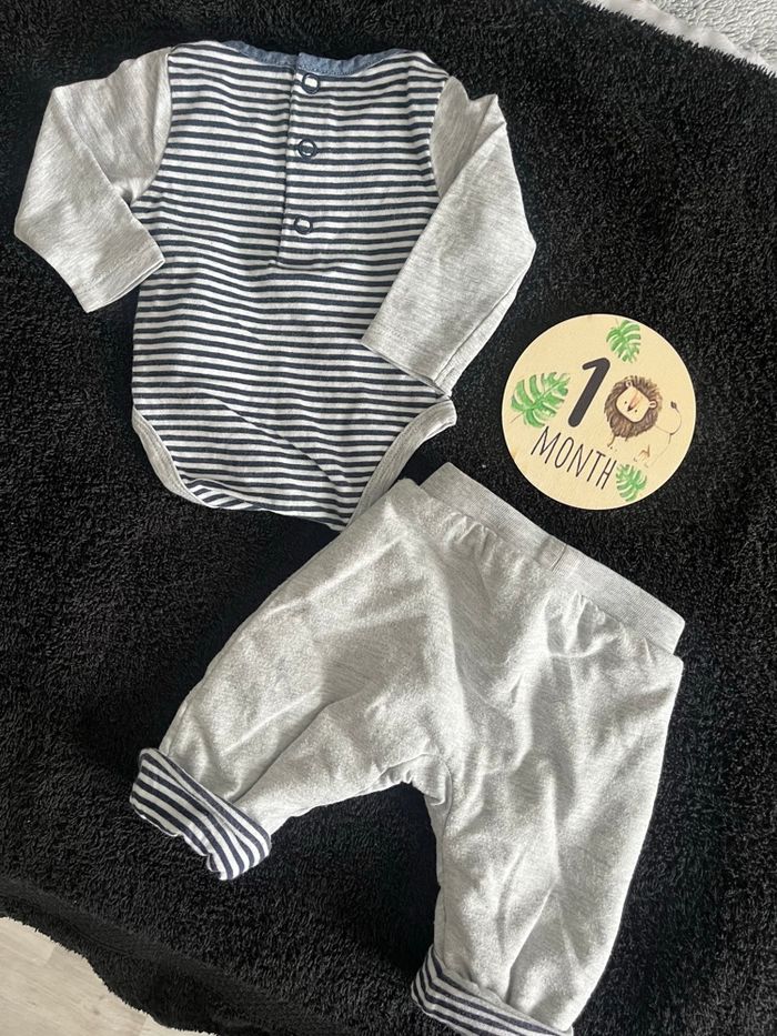 Ensemble bébé marin 1 mois - photo numéro 2