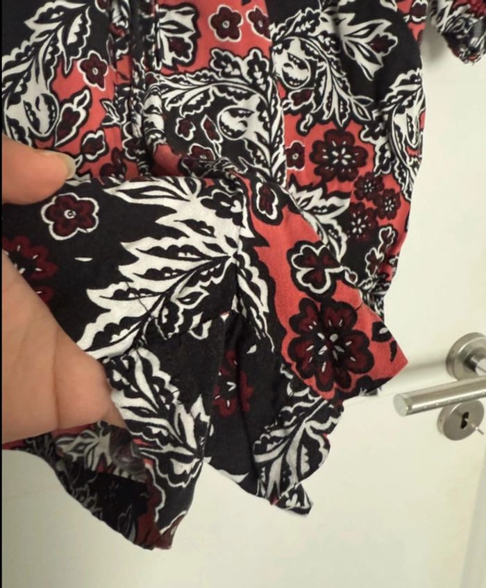 Combi short noir fleurs 🌸 H&M taille M ou 38 - photo numéro 7
