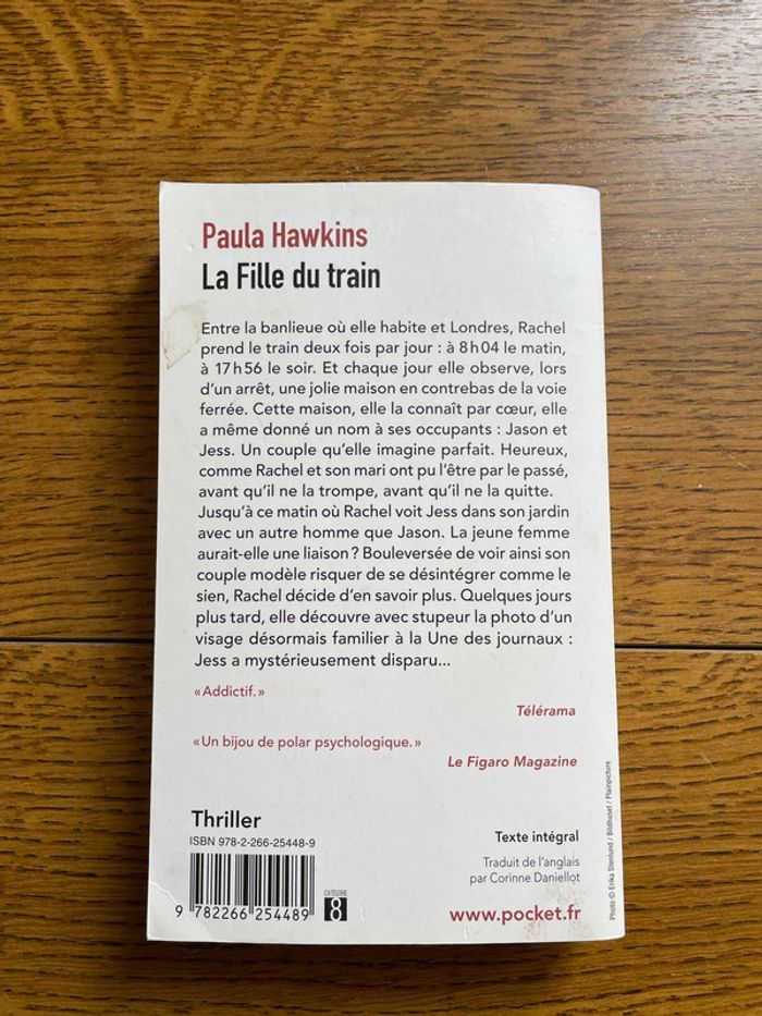 Livre Paula Hawkins La fille du train - photo numéro 2