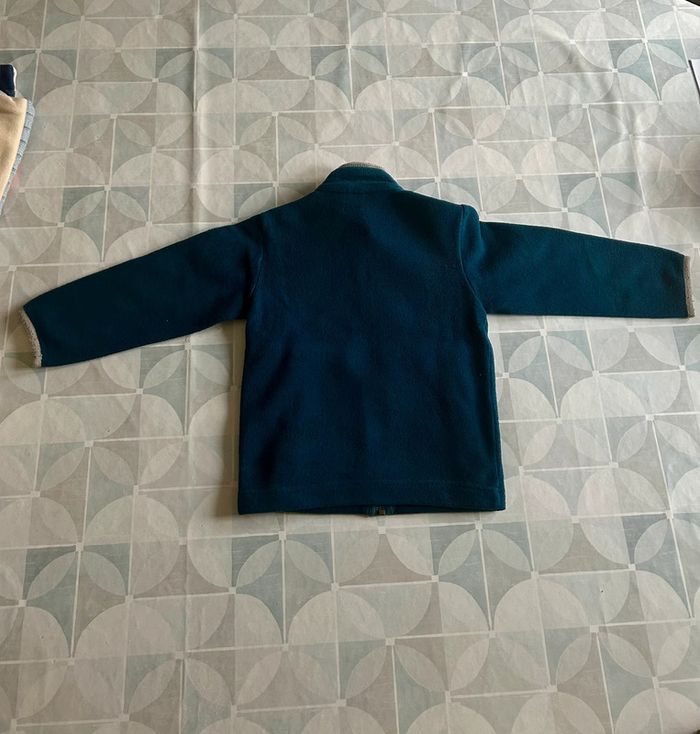 Polaire garçon - 4 ans- Quechua -neuf - photo numéro 2