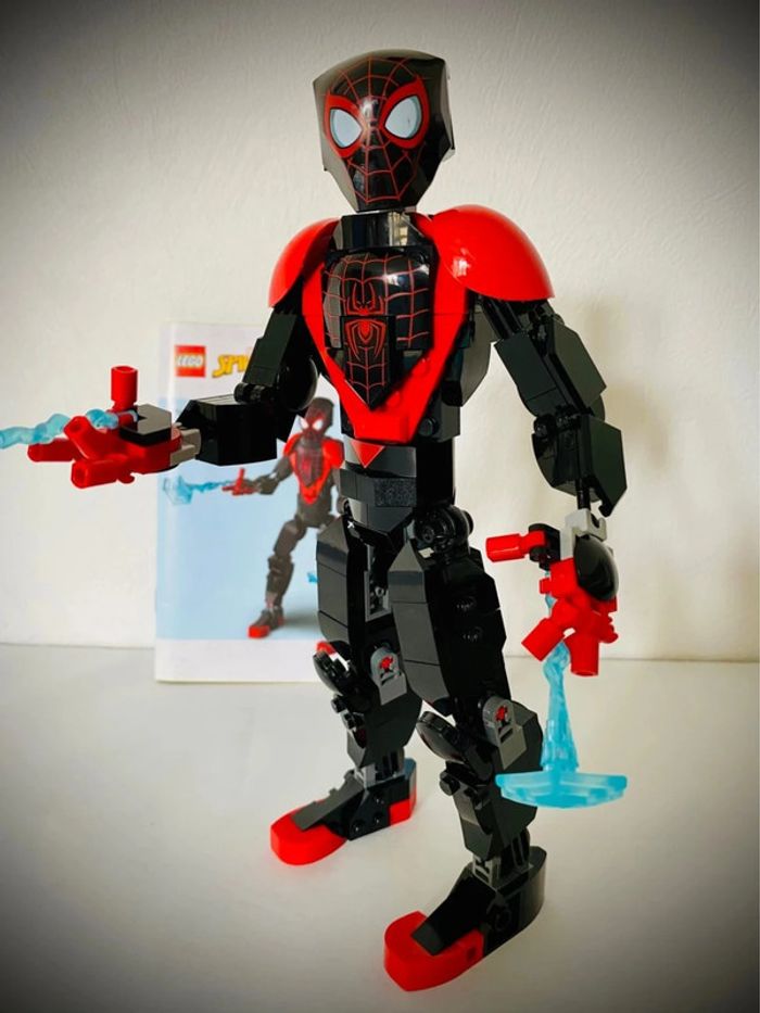 LEGO Marvel Super Heroes 76225 - La Figurine de Miles Morales - Complet avec Notice - photo numéro 3