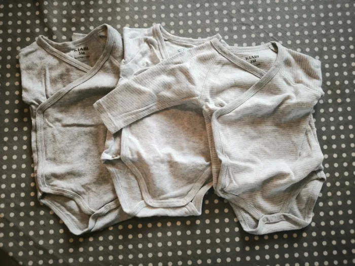 Lot de 3 bodies manches longues