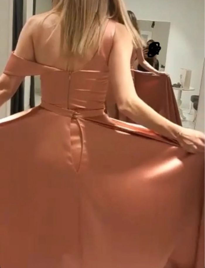 Robe cocktail / soirée / Mariage - photo numéro 2