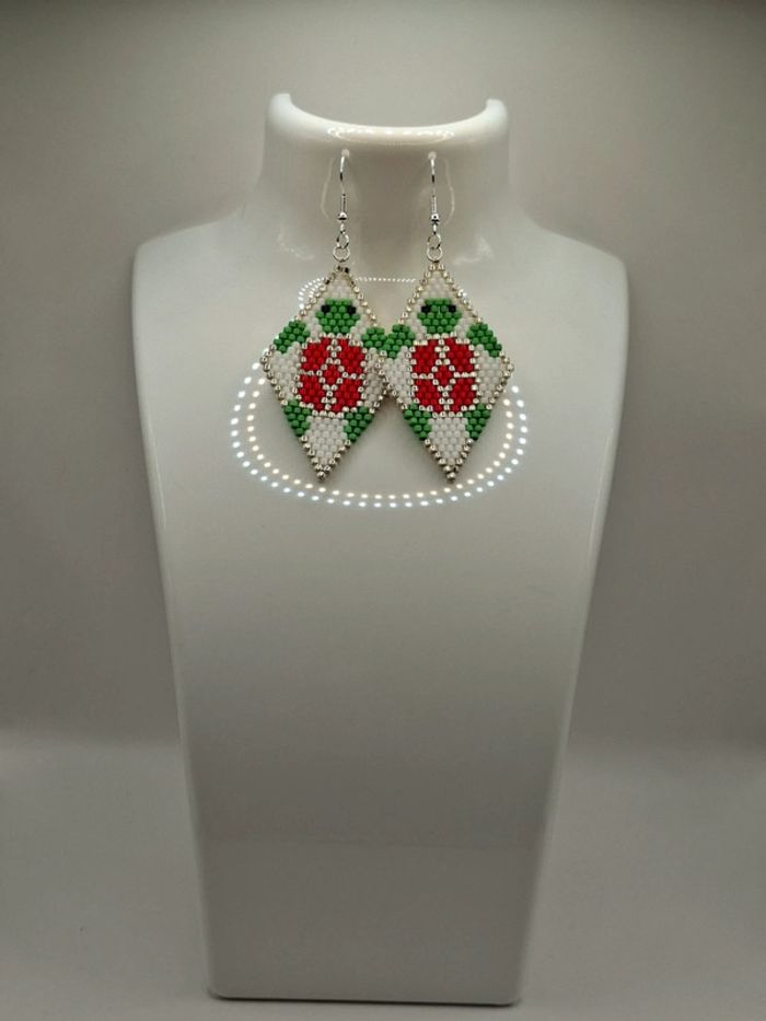 Boucle d'oreille tortue