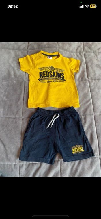Ensemble short et t-shirt redskins  Taille 4 ans