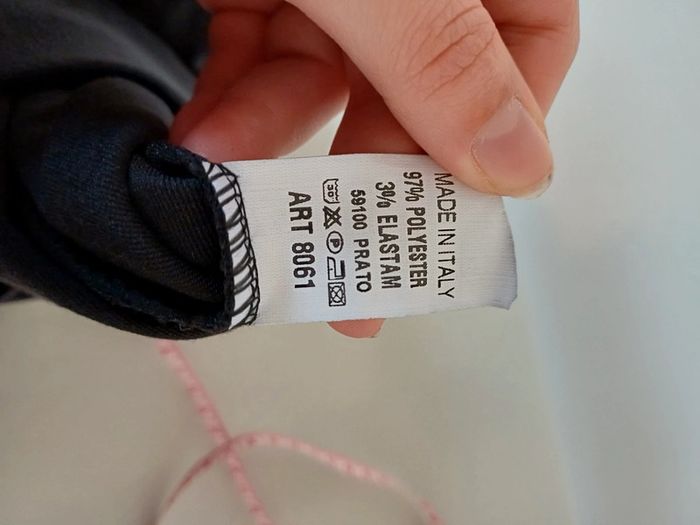 Robe noire en velours neuve Brentiny Paris taille XS 34 - photo numéro 9