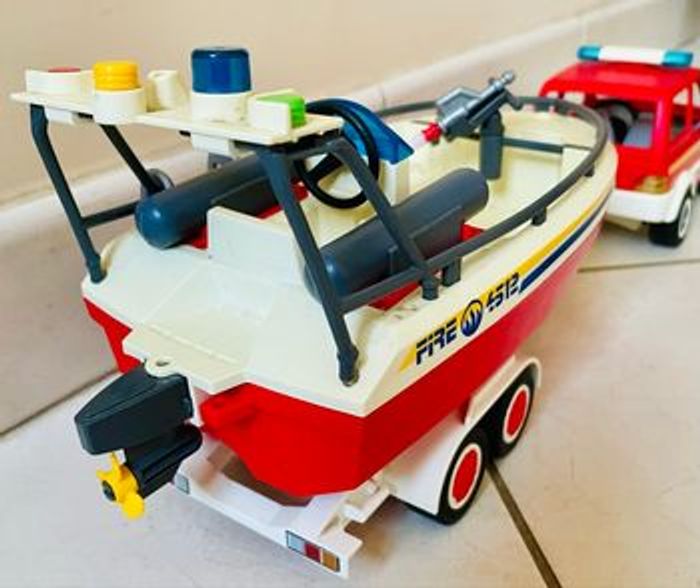 Playmobil - pompiers - voiture, remorque et bateau - photo numéro 10