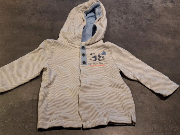 Lot 2 gilets 12mois - photo numéro 4