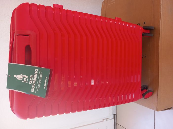 VALISE NEUVE  trolley taille M soute