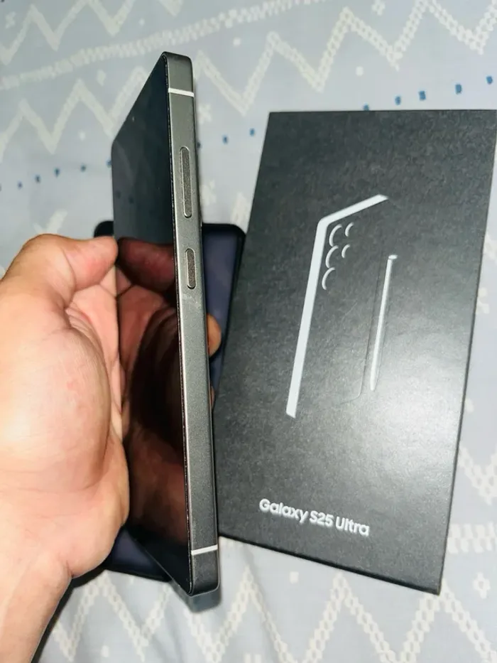 Samsung · S25 Ultra · 512 Go - photo numéro 4