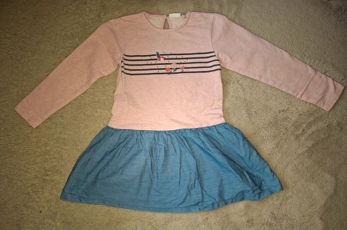 Robe rose et bleu noukies 7/8 ans - photo numéro 2
