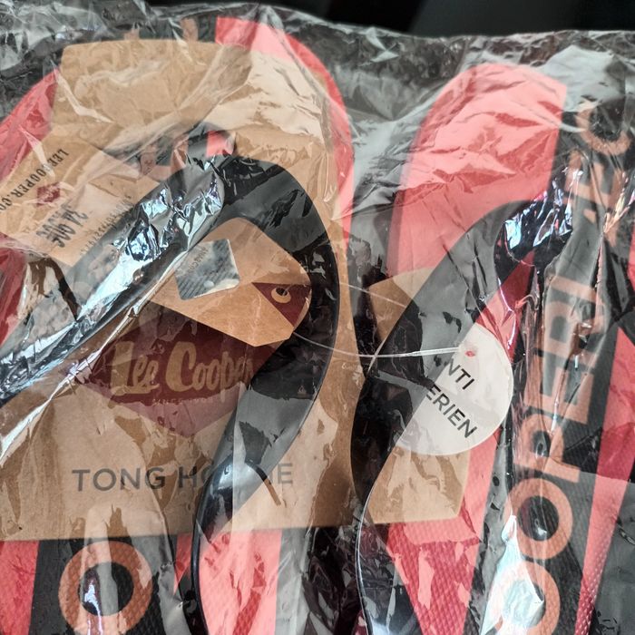 Jolies tongs homme T40 sous blister - photo numéro 3