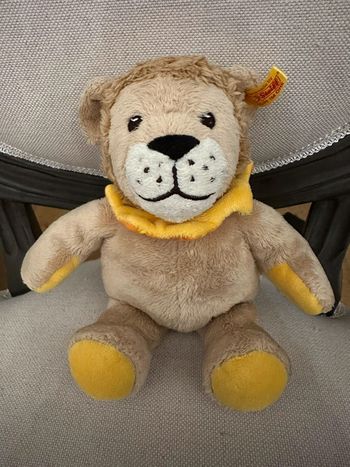 Peluche Lion Steiff crinière doudou 24cm collection