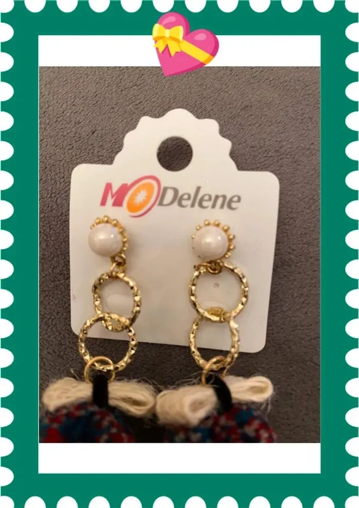 Boucles d’oreilles, pendantes, pompon multicolores - photo numéro 2