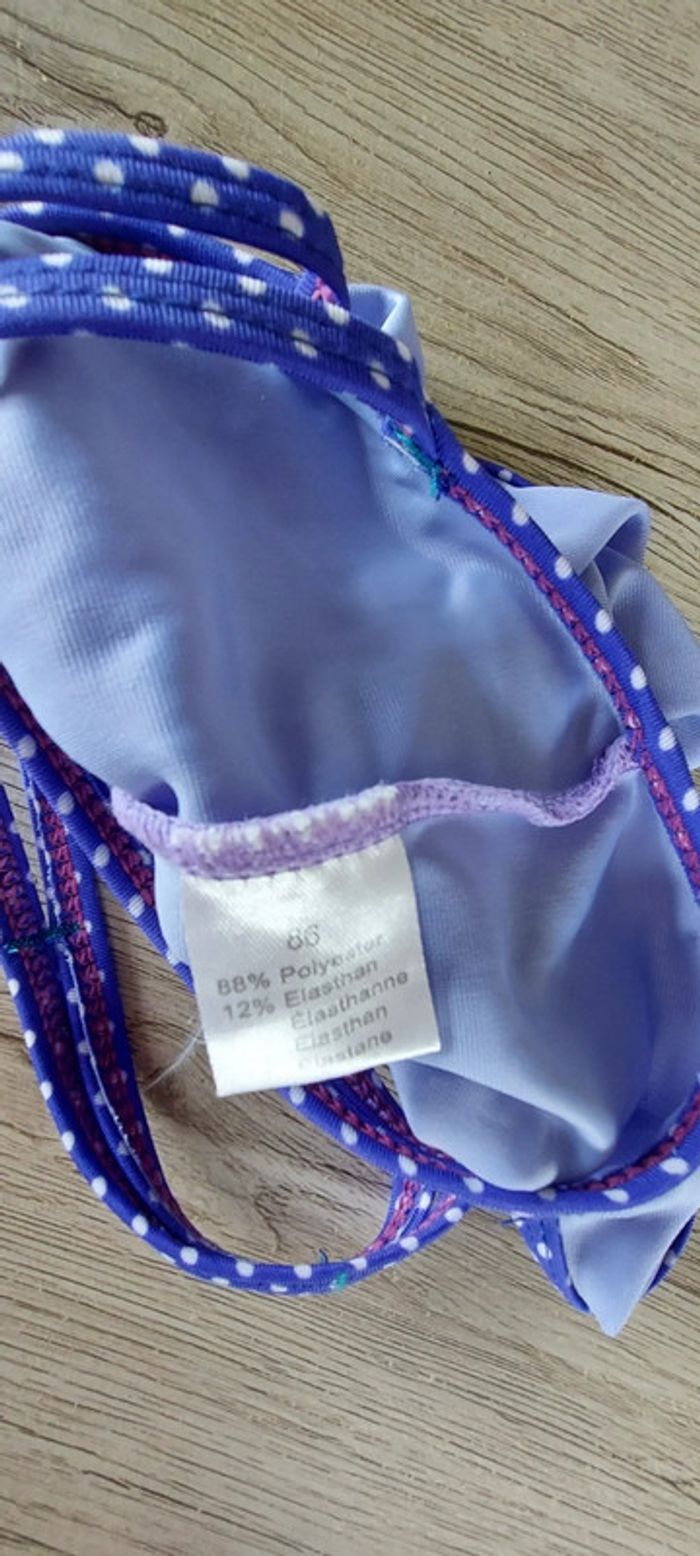 Maillot fille mauve à bretelles, taille 86 cm, peu mis - photo numéro 3