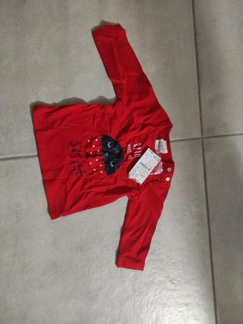 Tee shirt manches longues Kiabi 6 mois