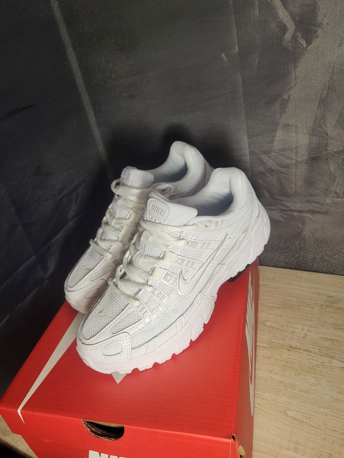 Nike P-6000 Triple White, Taille 37 - photo numéro 2